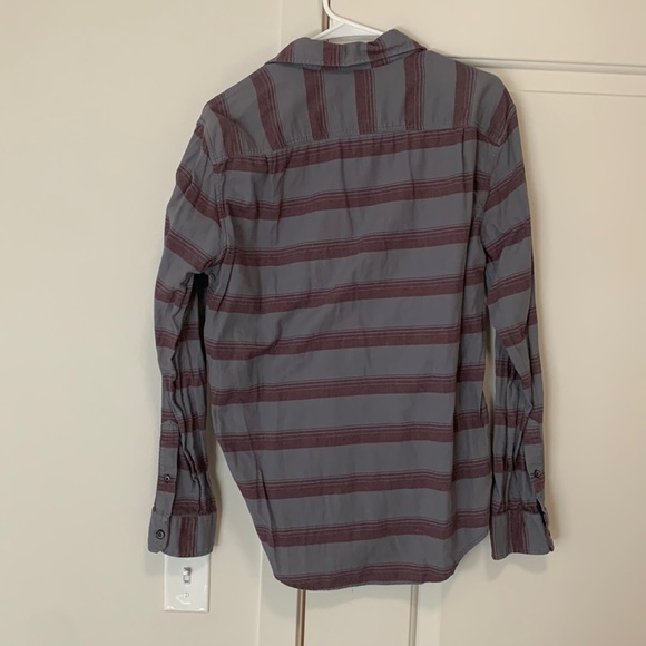 American Eagle Shirt - Picture 3 of 3